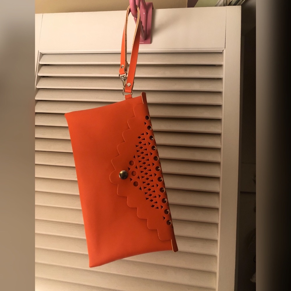 Wristlet